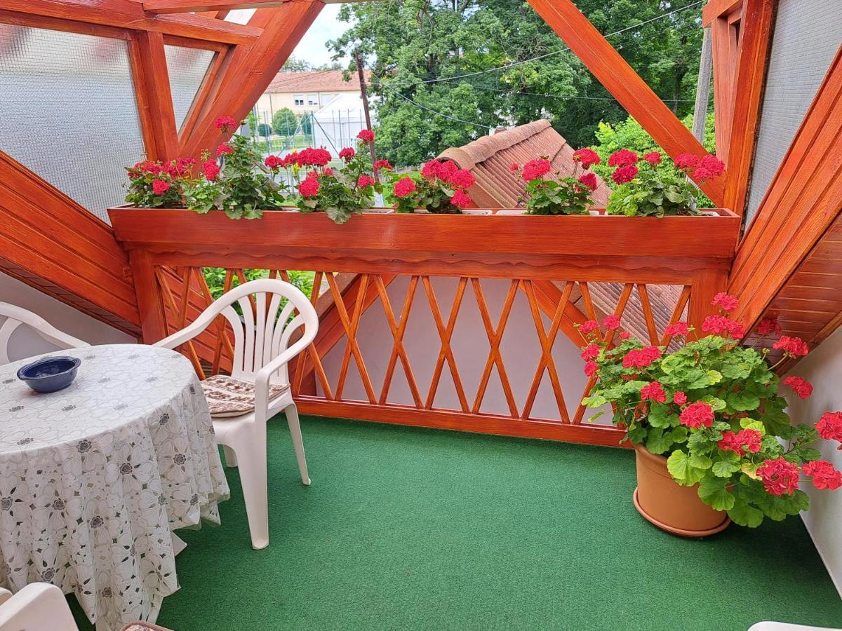 Emma Apartman Harkany Ngoại thất bức ảnh